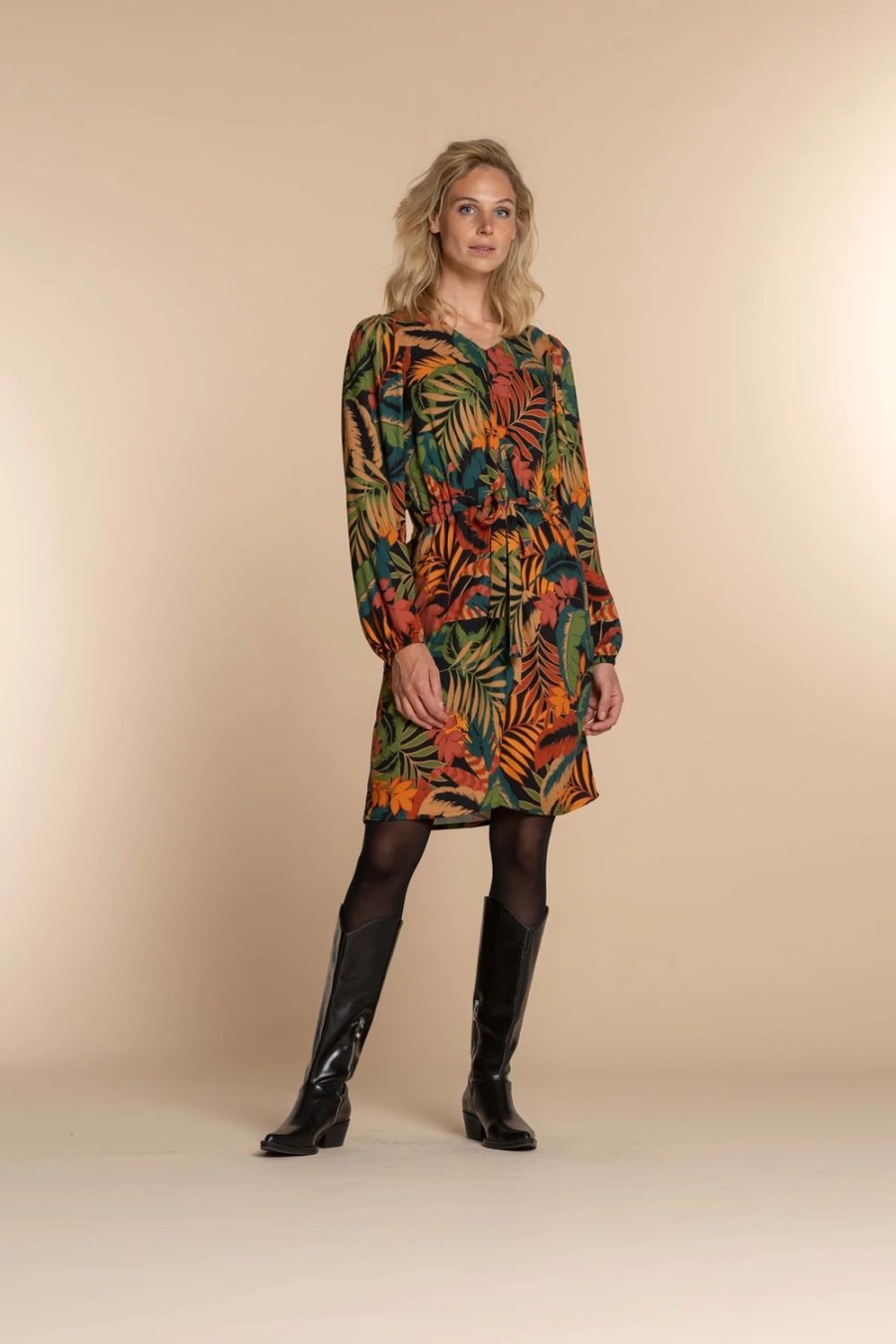 Vrouwen Geisha Fashion | Geisha Dames A-Lijn Jurk Met Bloemen Print 37626-20 Zwart