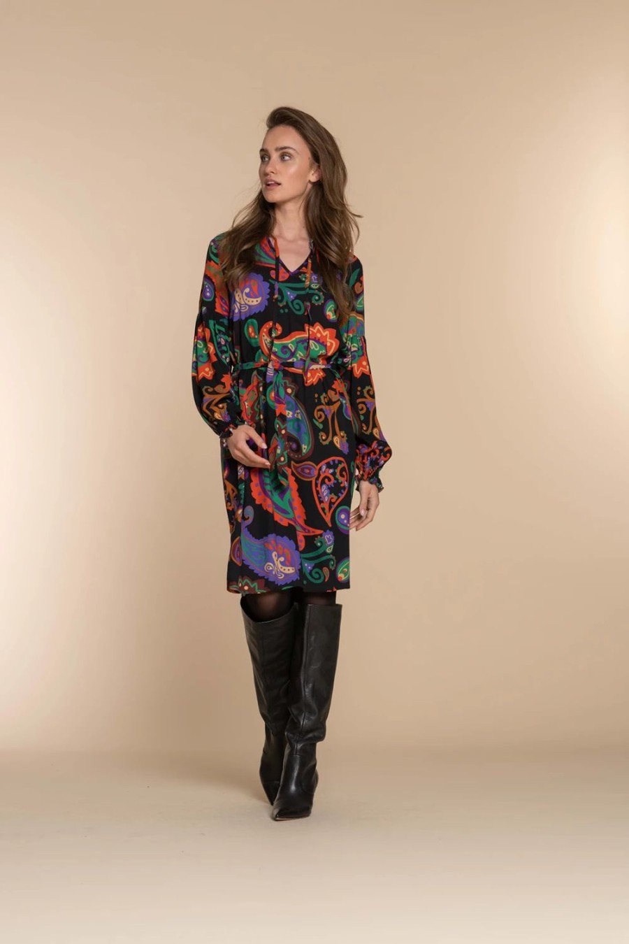 Vrouwen Geisha Fashion | Geisha Dames Jurk Met Paisley Print 37627-20 Zwart